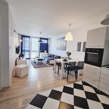 Apartament Centrum Jana Pawla II Warschau Buitenkant foto