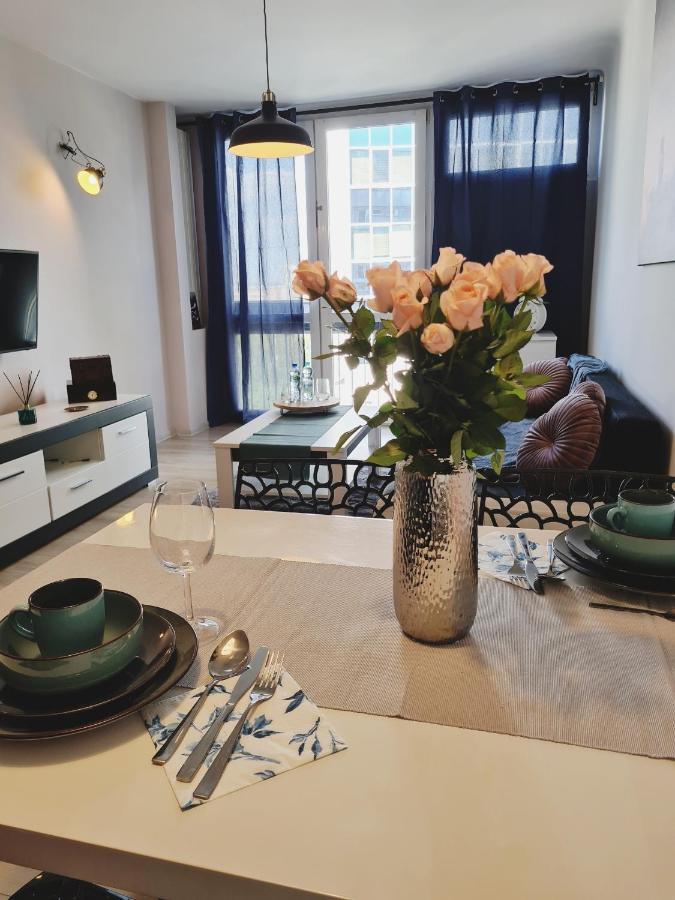 Apartament Centrum Jana Pawla II Warschau Buitenkant foto