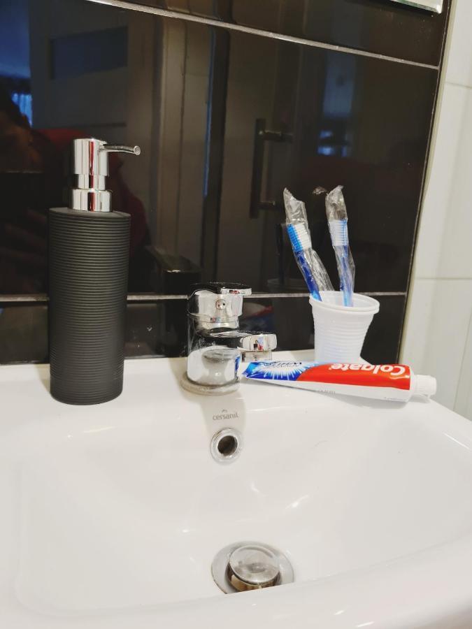 Apartament Centrum Jana Pawla II Warschau Buitenkant foto